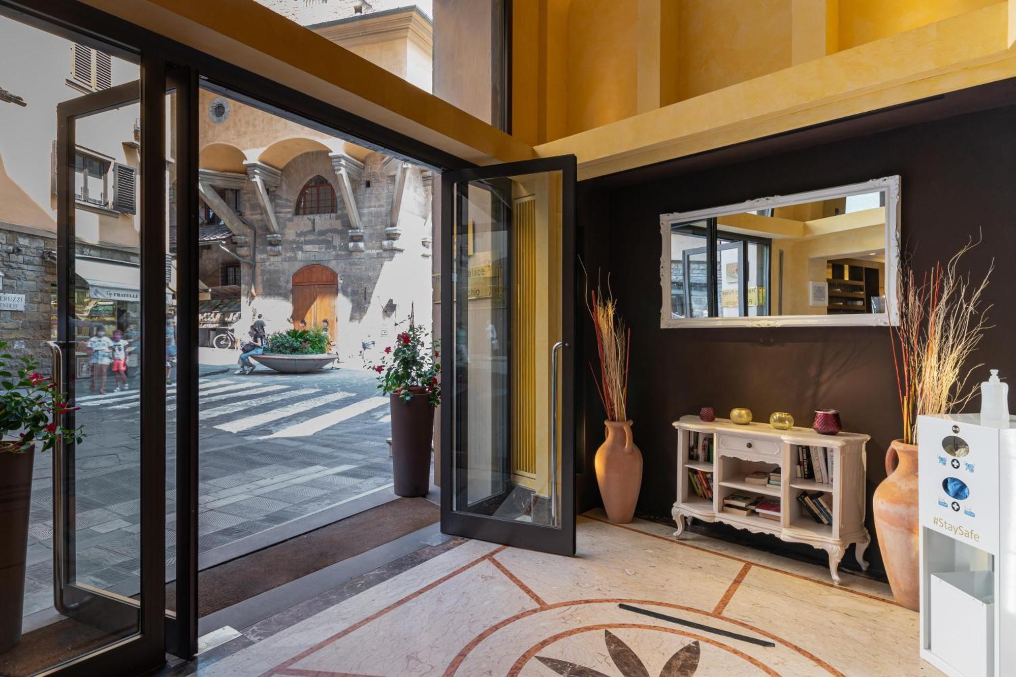 B&B Hotel Firenze Pitti Palace Al Ponte Vecchio Екстериор снимка
