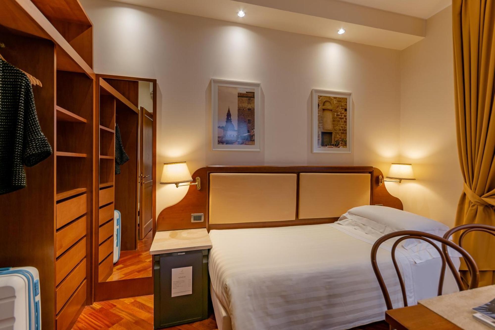 B&B Hotel Firenze Pitti Palace Al Ponte Vecchio Екстериор снимка